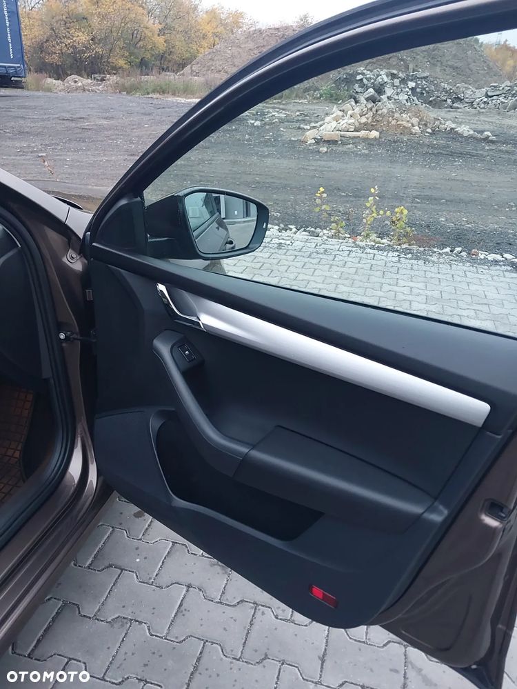 Skoda Octavia 1.6 TDI SCR Active - 14