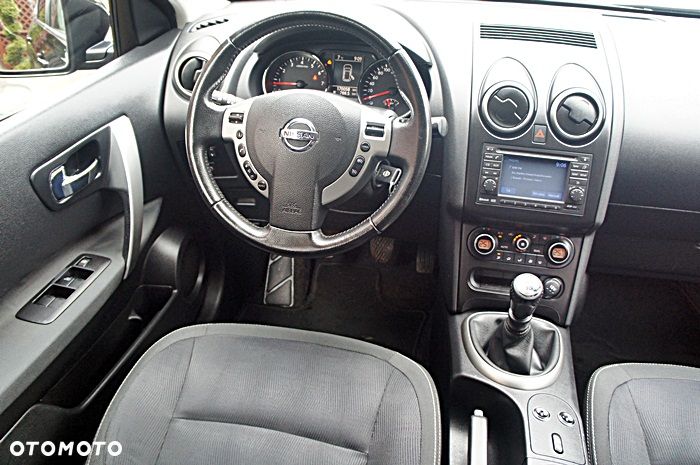 Nissan Qashqai+2 2.0 360 - 21