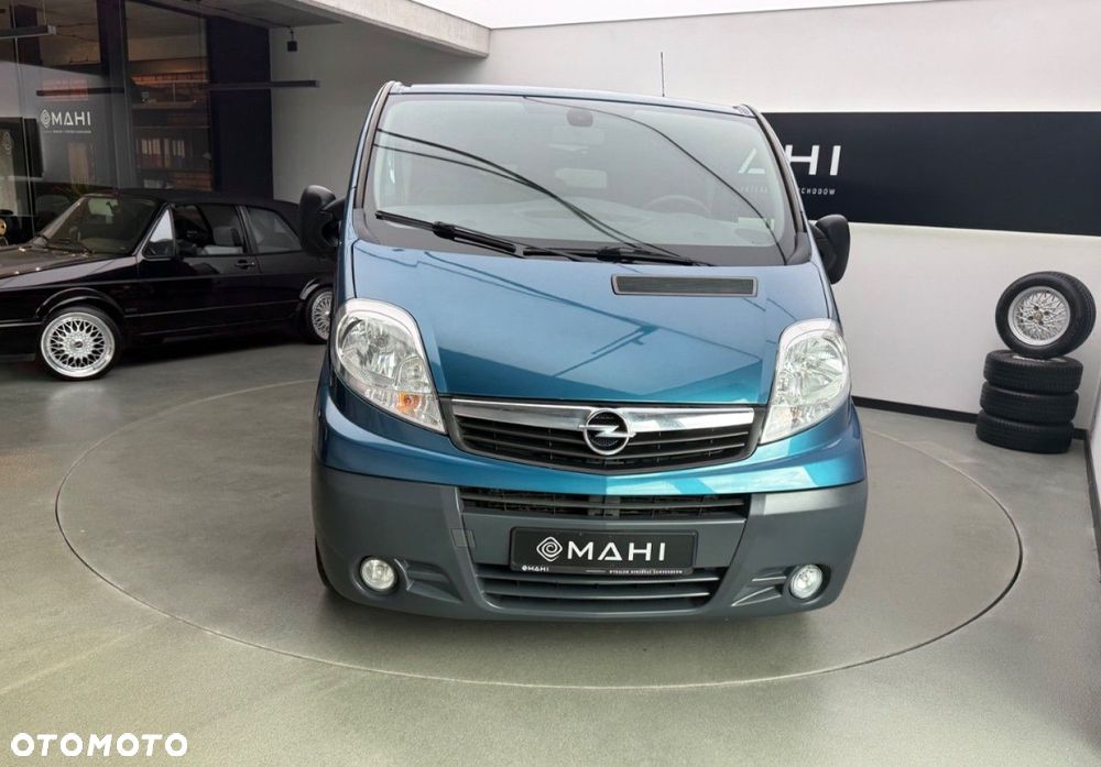 Opel Vivaro - 16