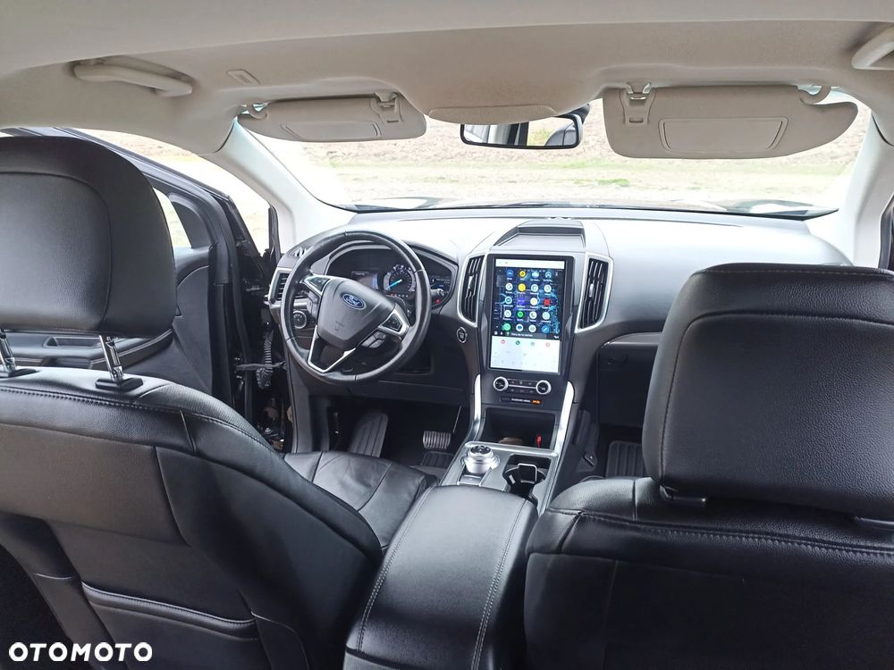 Ford Edge - 8