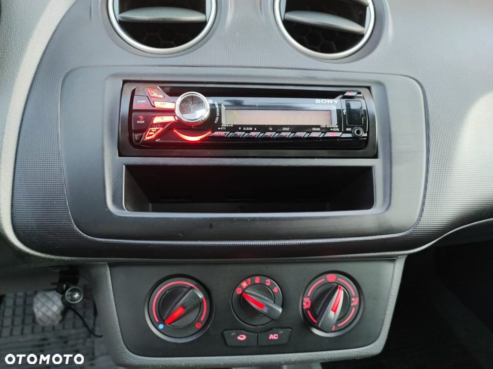 Seat Ibiza SC 1.2 12V Stylance - 17