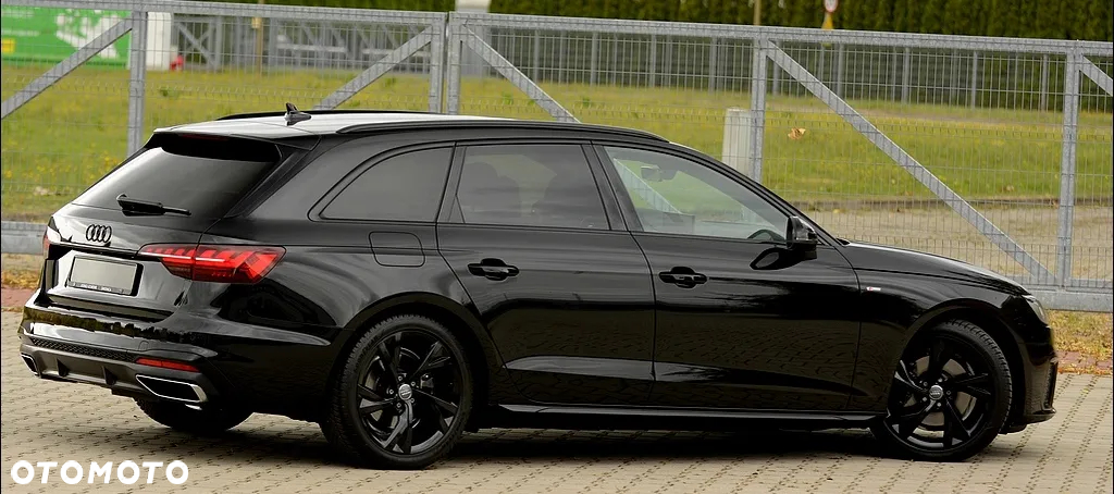 Audi A4 Avant 35 TFSI S tronic S line - 15