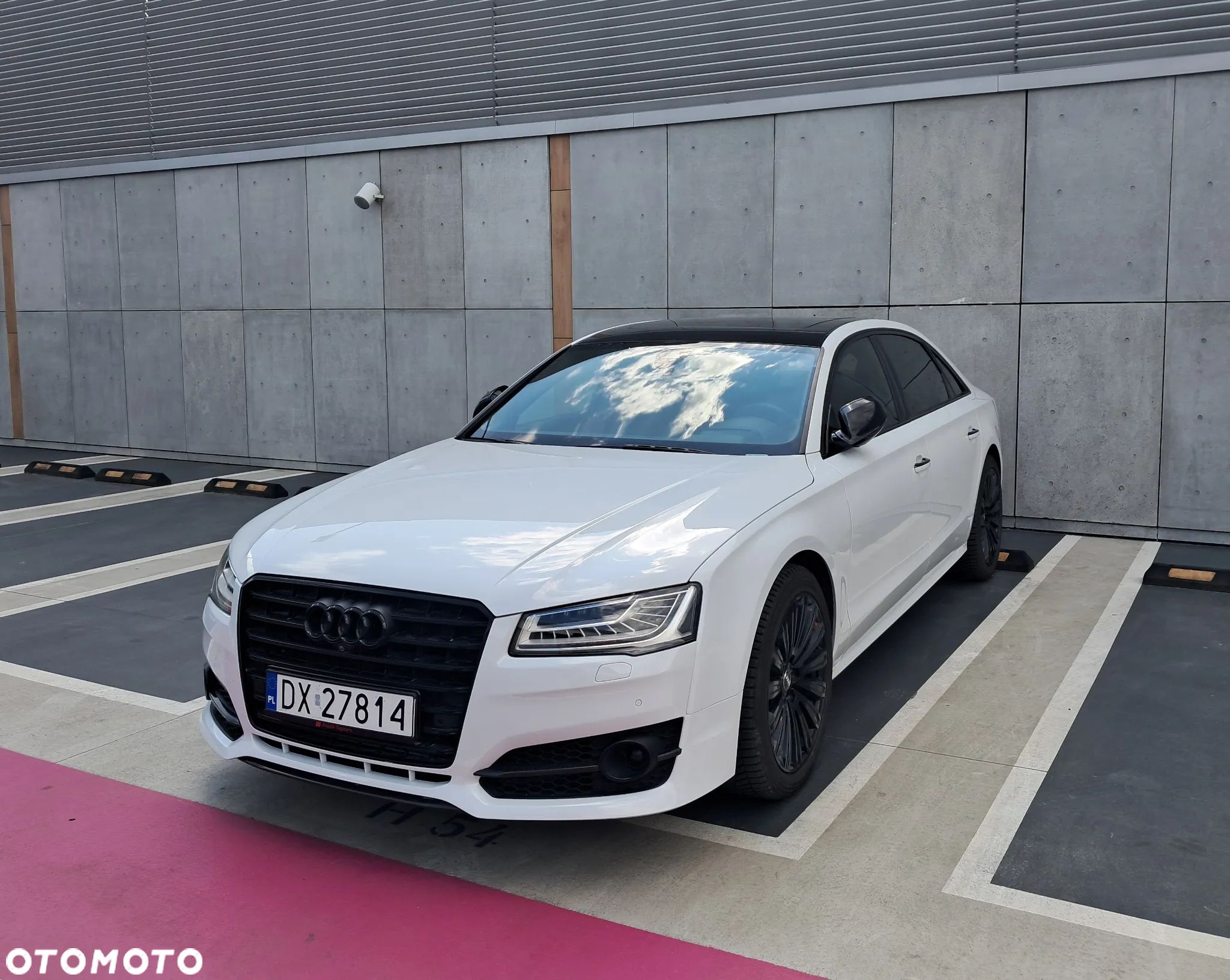 Audi A8 4.0 TFSI L Quattro - 1
