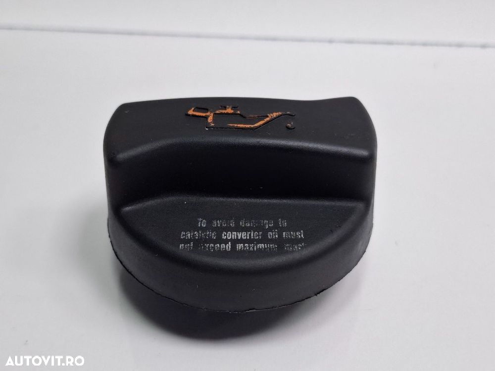 Buson umplere ulei SKODA FABIA 6Y2 1999 - 20081.4 16V AUA, BBY, BKY 06B103485C - 2