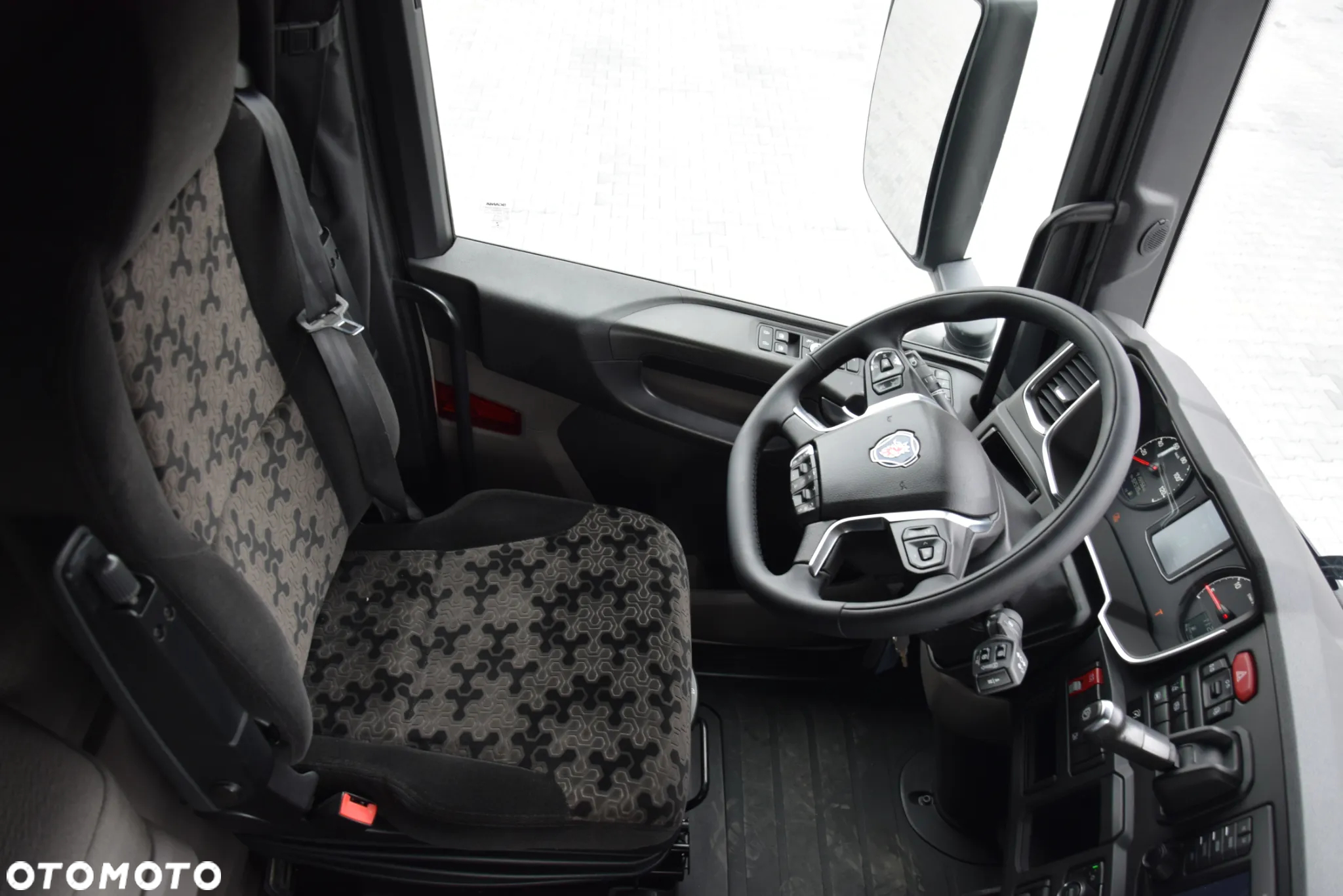 Scania S500 / 6 PODUSZEK / FULL AIRMATIC / RETARDER / ACC / LEDY / ALUFELGI / NISKI PRZEBIEG / SERWISOWANA / SPROWADZONA - 27