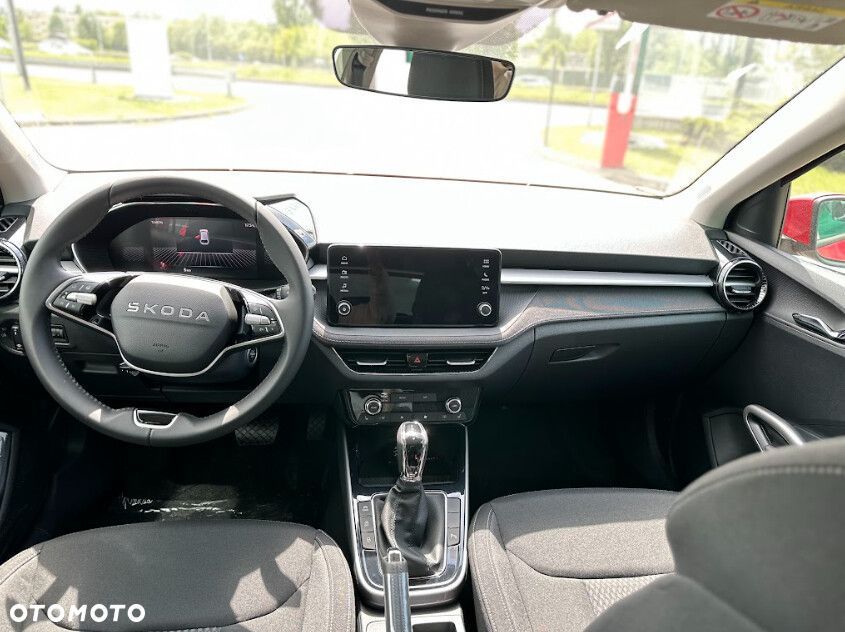 Skoda Fabia 1.0 TSI Drive DSG - 9