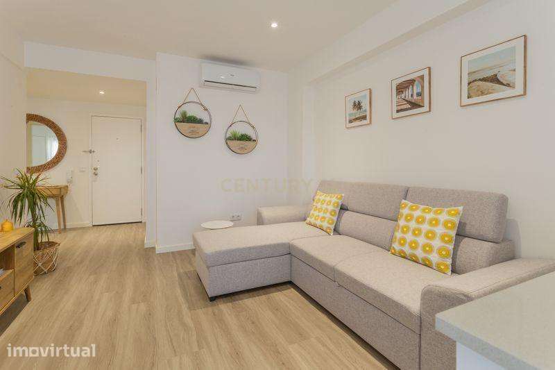 Apartamento T1 Totalmente Remodelado e Equipado na Costa da Caparica, - Grande imagem: 4/22