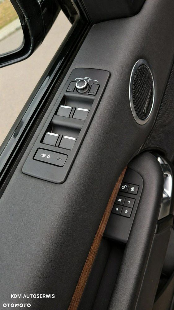 Land Rover Discovery - 17