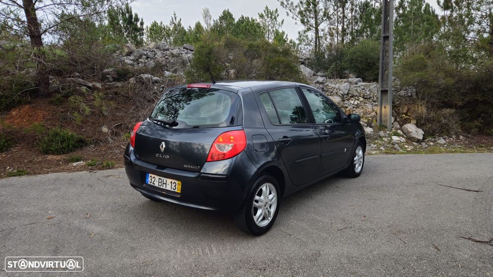 Renault Clio 1.5 dCi Dynamique - 6