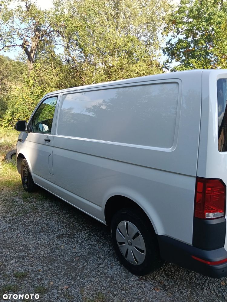 Volkswagen Transporter T6.1 - 16