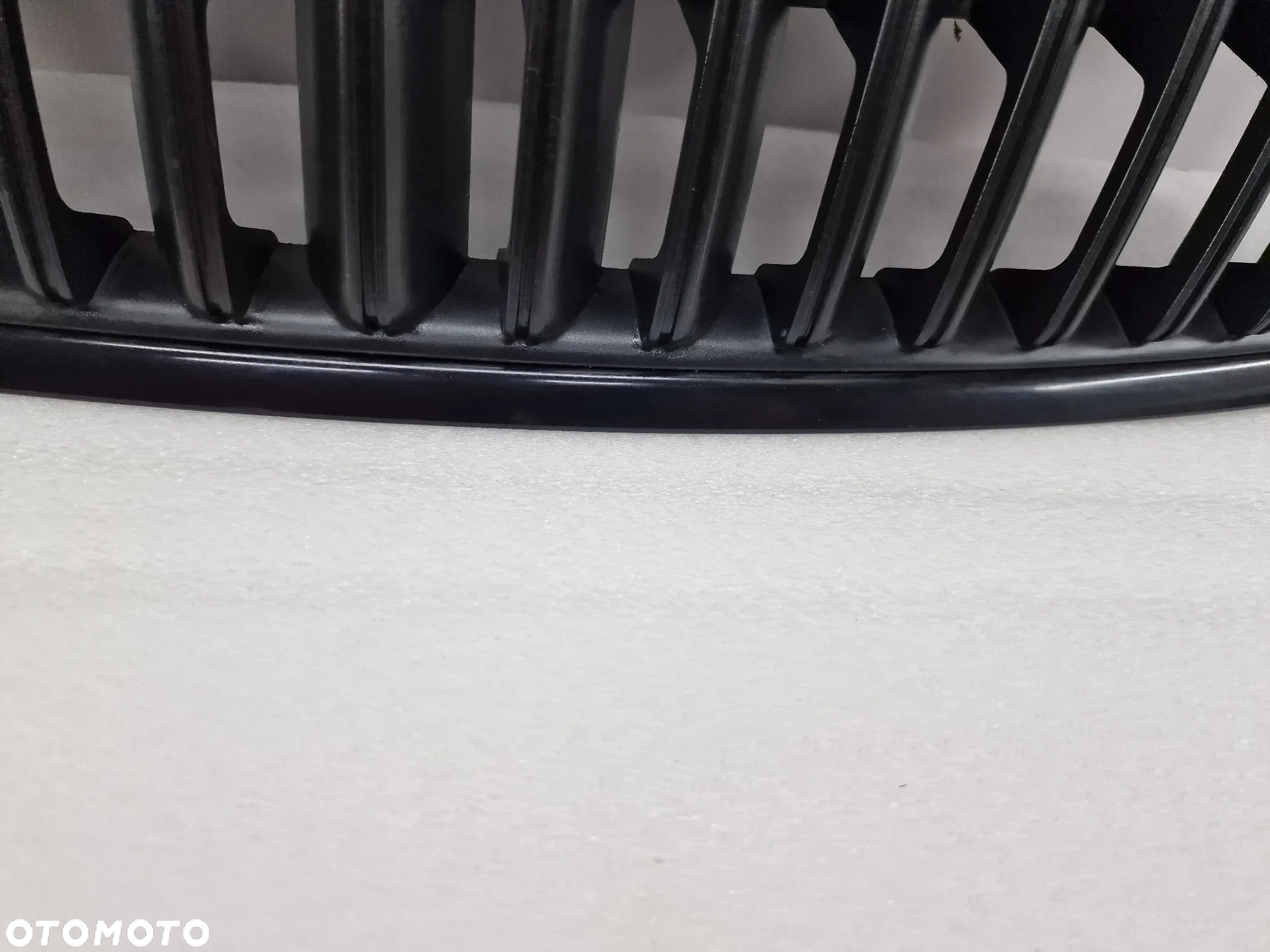 SKODA OCTAVIA II 2 LIFT / ROOMSTER 5J0 09- ATRAPA / GRILL PRZEDNI PRZÓD Z CZARNYM CHROMEM , NR 5J0853668C , NR AUKCJI GL262 - 11