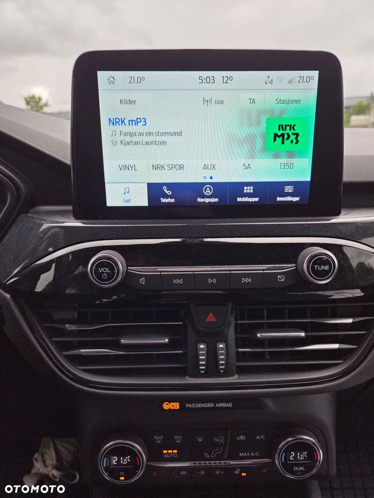 Ford Kuga 2.5 Duratec PHEV ST-LINE X - 32