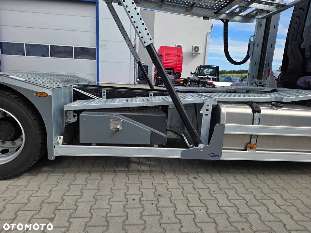 MAN TGX - 9