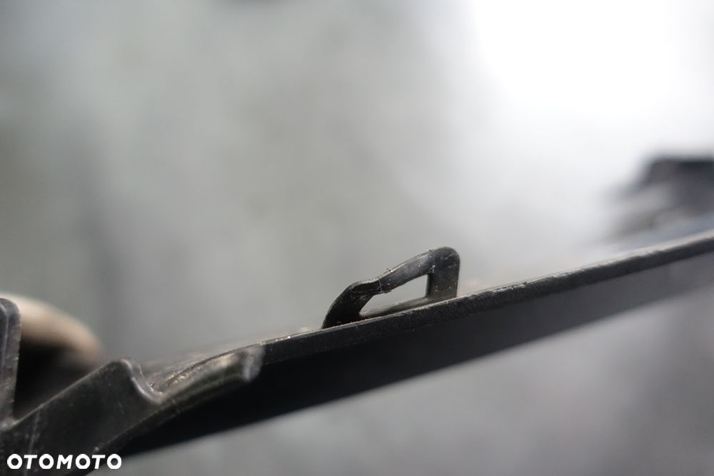 KRATKA ZDERZAKA PRAWA BMW X1 F48 - 5