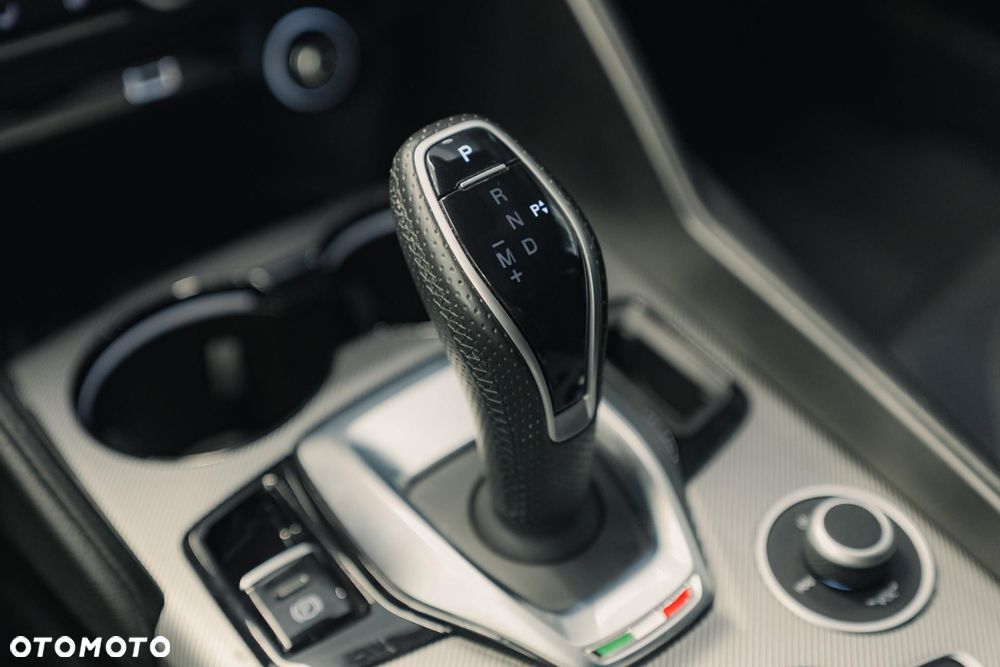 Alfa Romeo Giulia 2.0 Turbo Veloce Q4 - 32