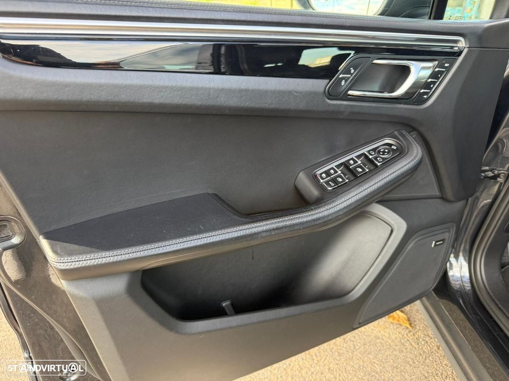 Porsche Macan S - 19