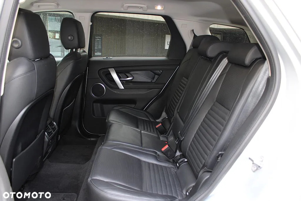 Land Rover Discovery Sport 2.0 D180 S - 9