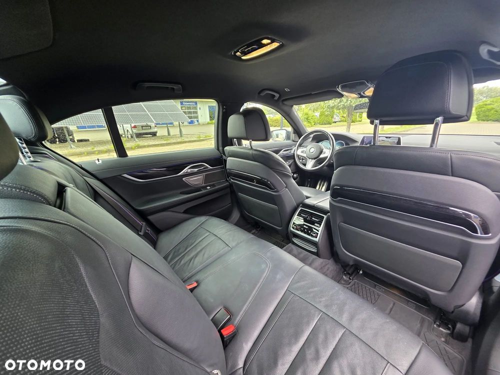 BMW Seria 7 730d xDrive - 16