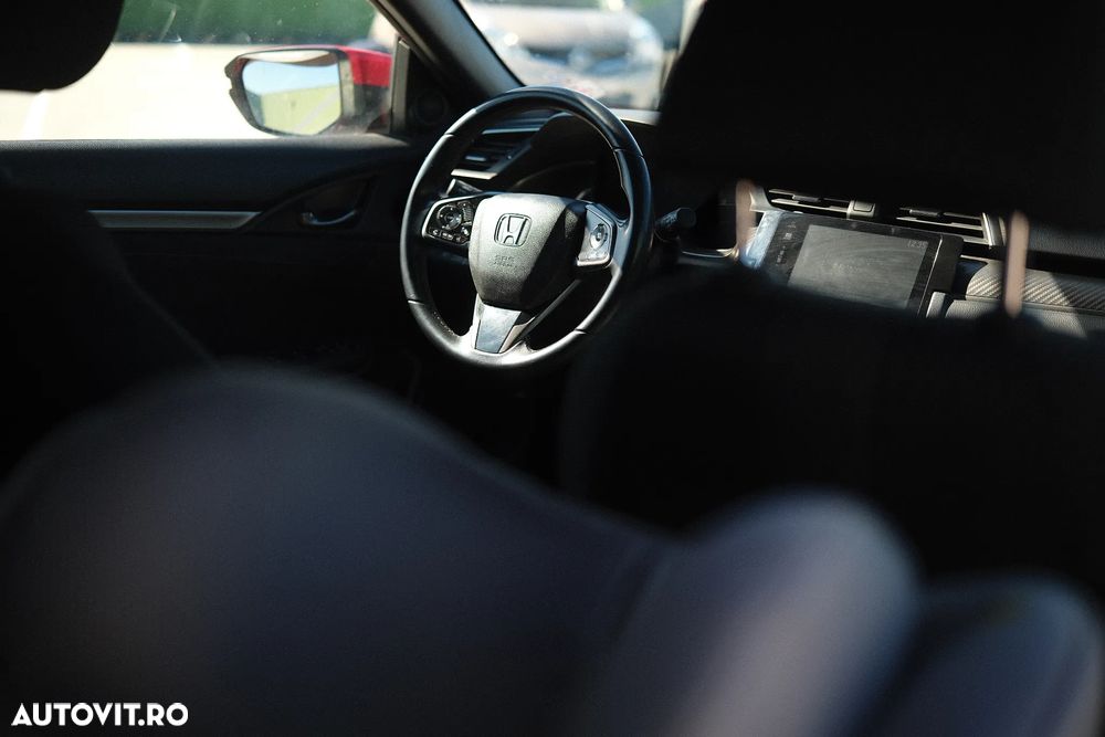 Honda Civic 1.5 VTEC Turbo Sport - 11