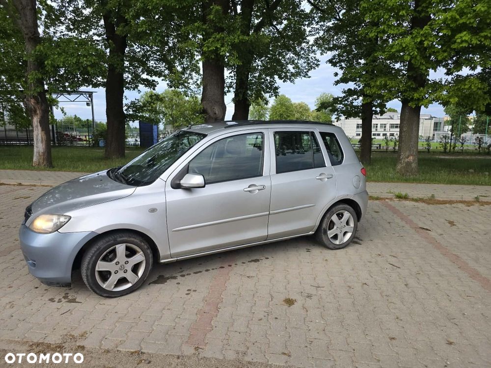 Mazda 2 - 2