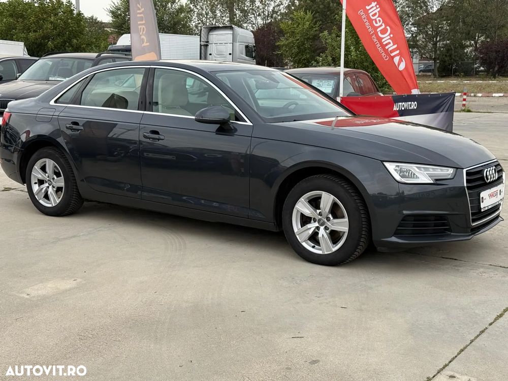 Audi A4 2.0 TFSI ultra S tronic Sport - 10