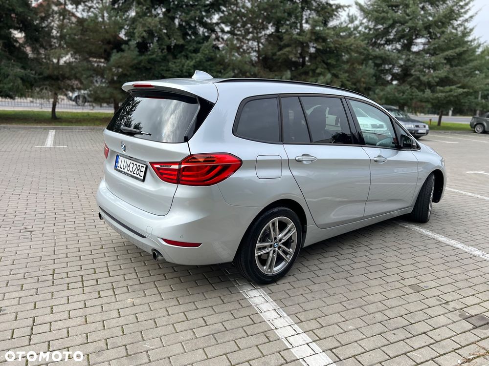 BMW Seria 2 220i Gran Tourer Sport-Aut Sport Line - 19