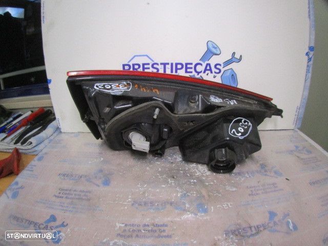 Farol Tras 265504EA5D 265504EA5C NISSAN QASHQAI J11 2017 1.5DCI 110CV 5P CINZA DRT - 4