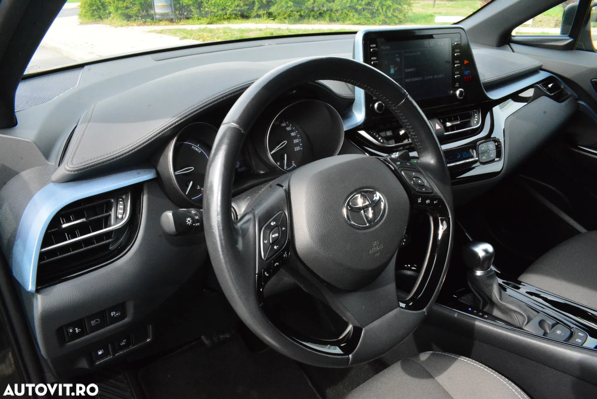 Toyota C-HR 2.0 Hybrid Team Deutschland - 13