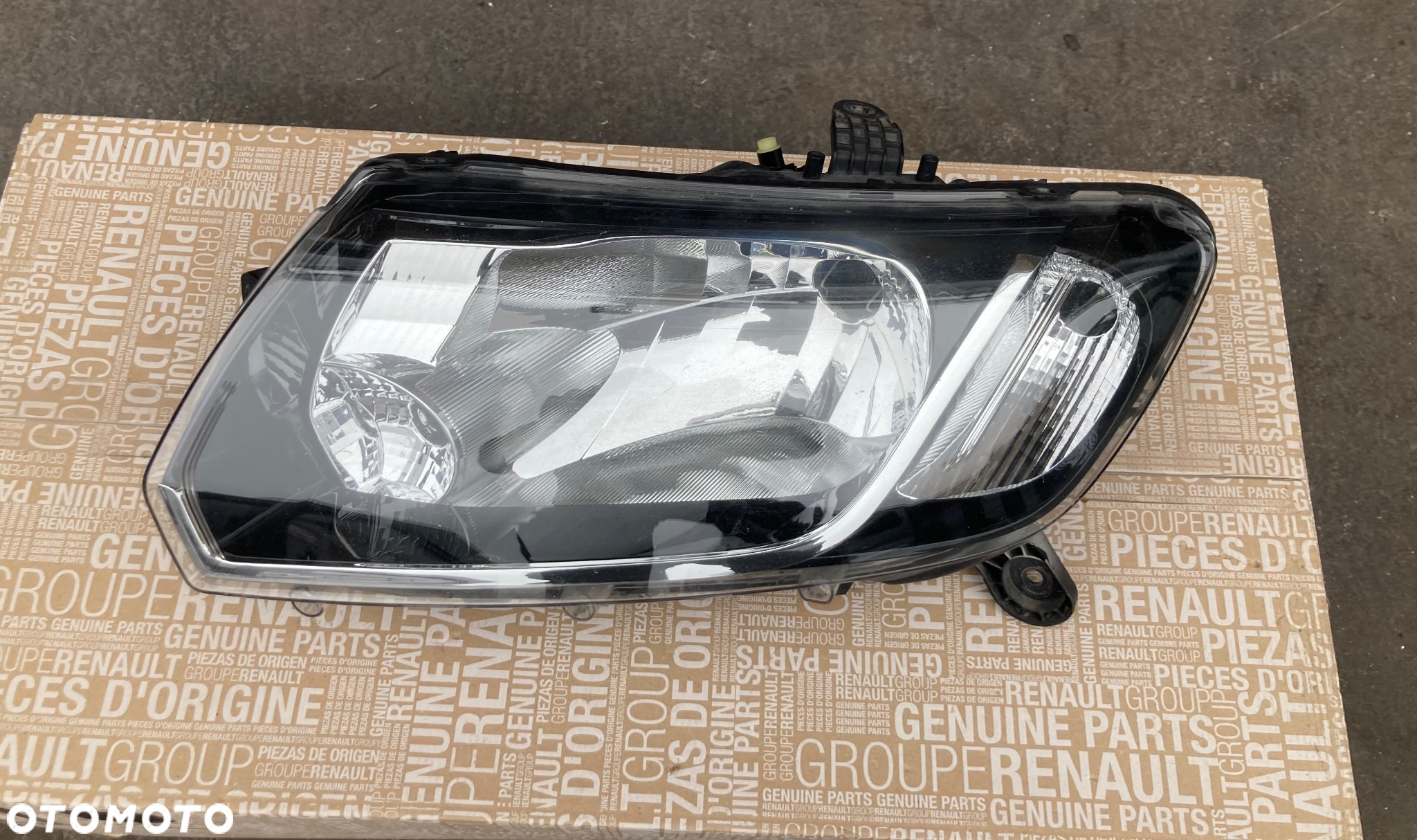 DACIA Logan Sandero 2 II stepway LAMPA PRZEDNIA LEWA REFLEKTOR LEWY PRZÓD Wwa - 9