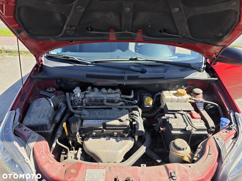 Chevrolet Aveo 1.2 16V Base+ - 17