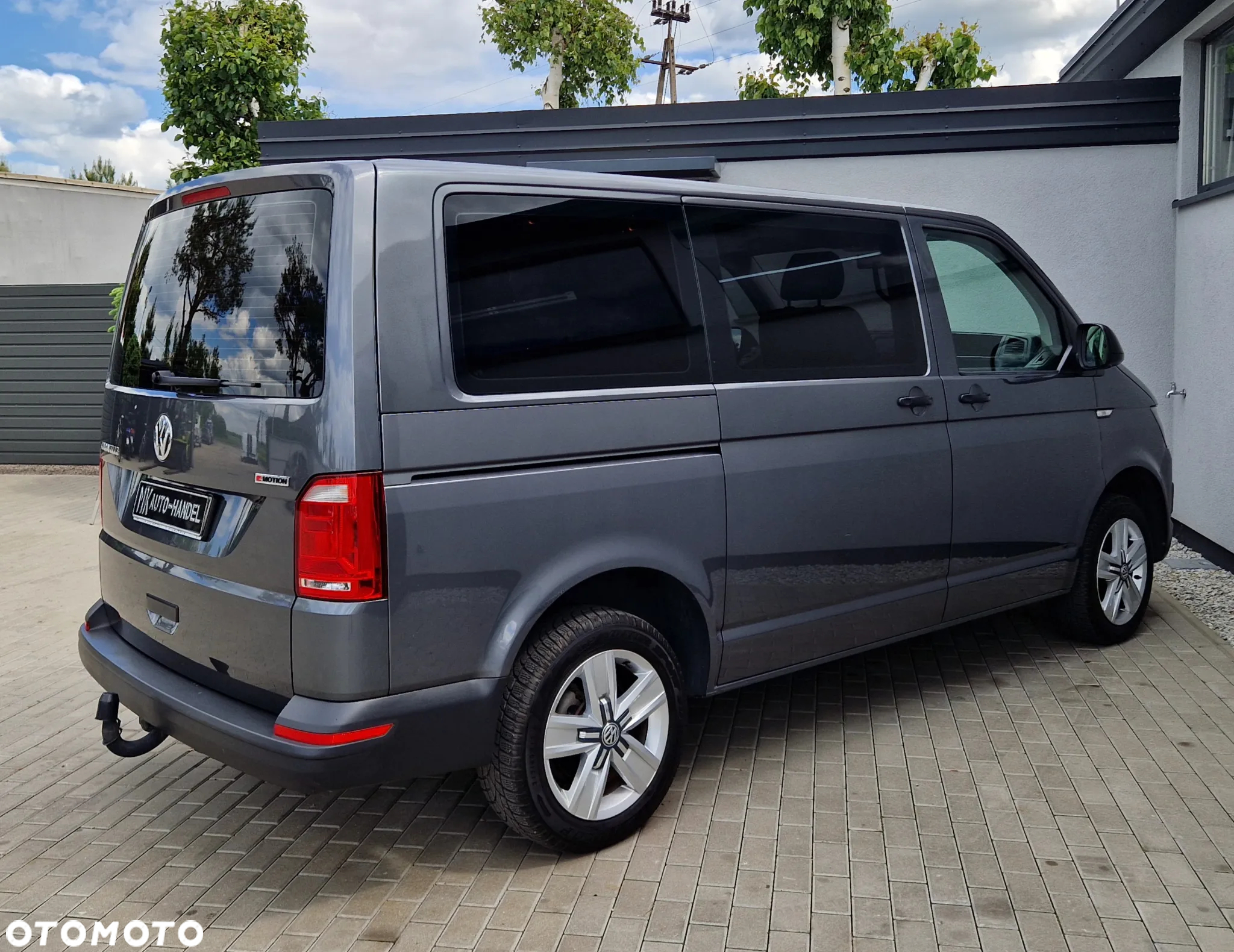 Volkswagen Caravelle - 4