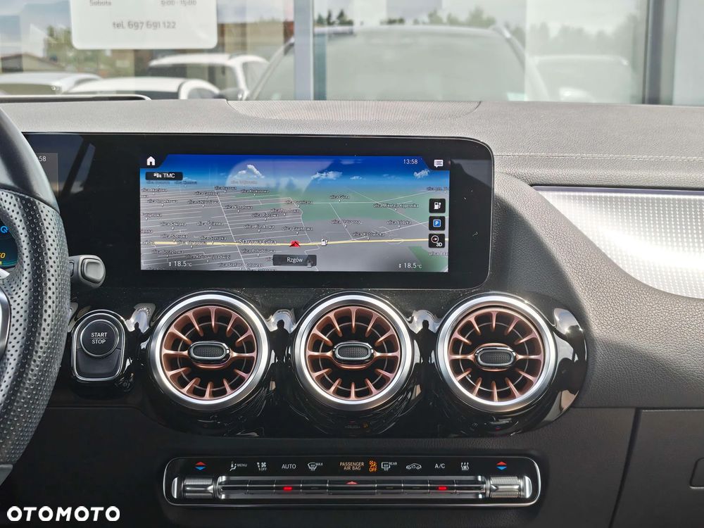 Mercedes-Benz EQA 250 66.5kWh Electric Art - 19