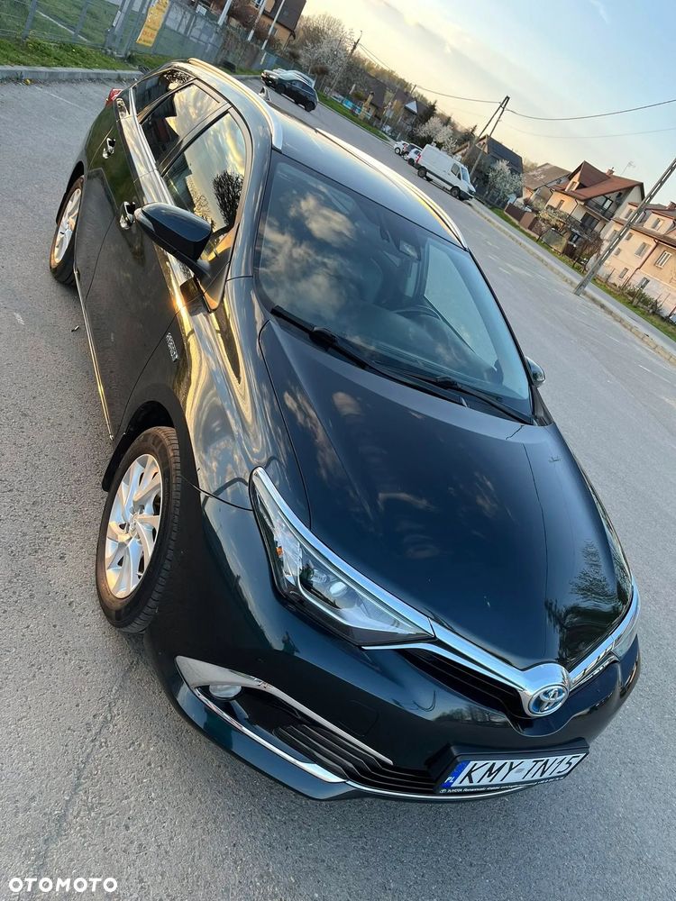 Toyota Auris Hybrid 135 Selection - 9