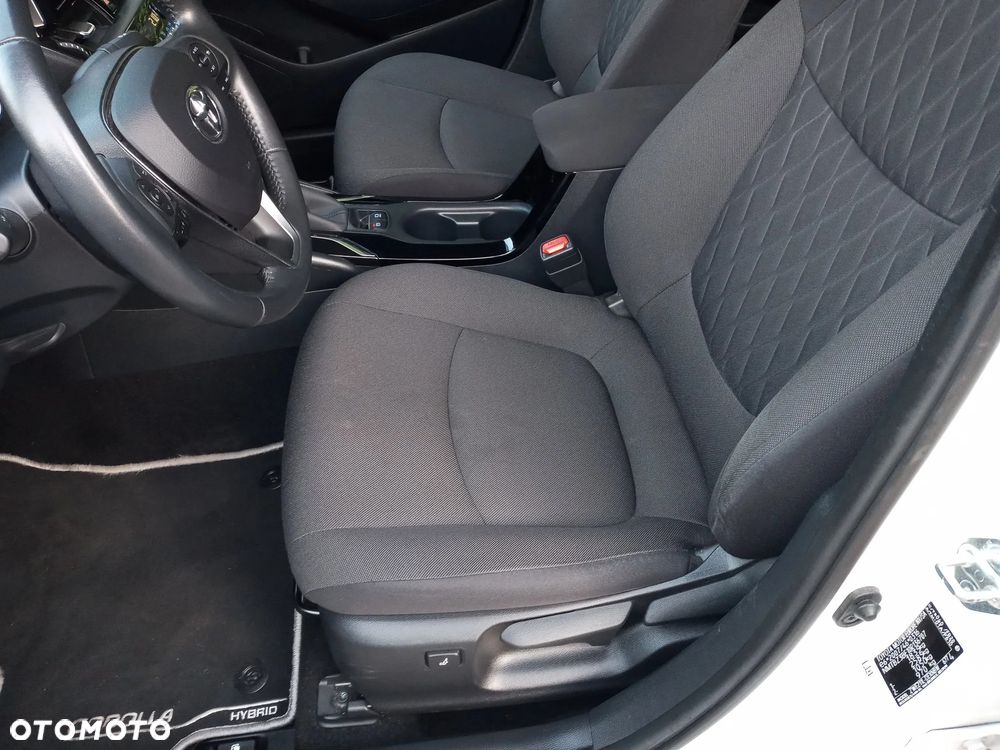 Toyota Corolla 1.8 Hybrid Comfort - 27