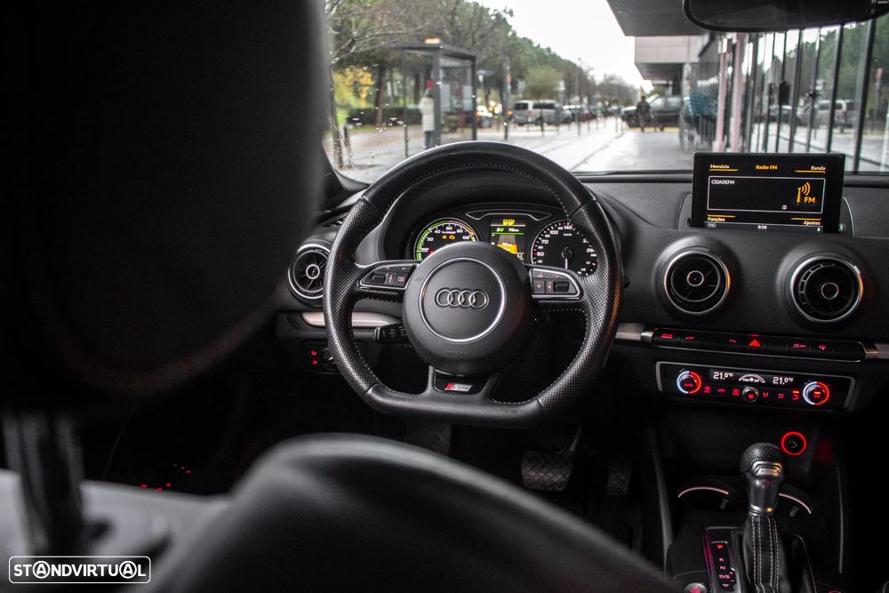 Audi A3 Sportback e-tron 1.4 TFSI S-line S tronic - 33