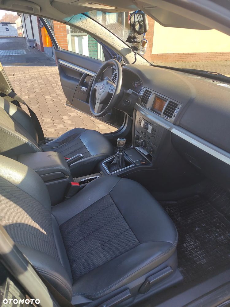 Opel Signum 1.9 CDTI Cosmo - 2