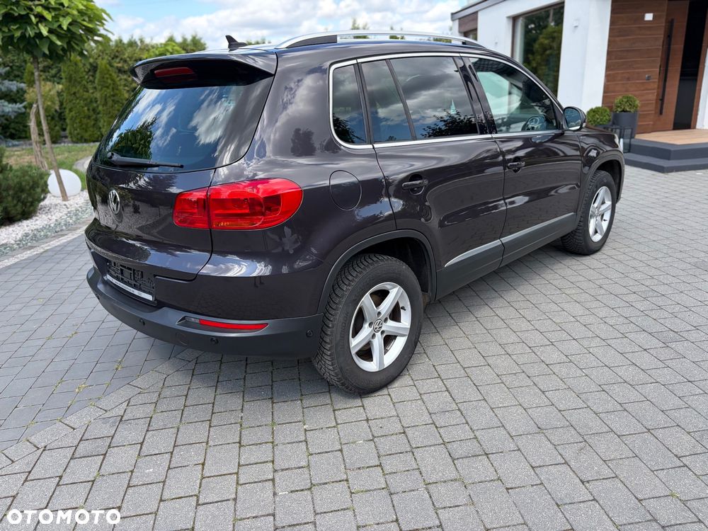 Volkswagen Tiguan 2.0 TDI SCR 4MOTION BlueMotion Technology DSG Lounge Track & Style - 9