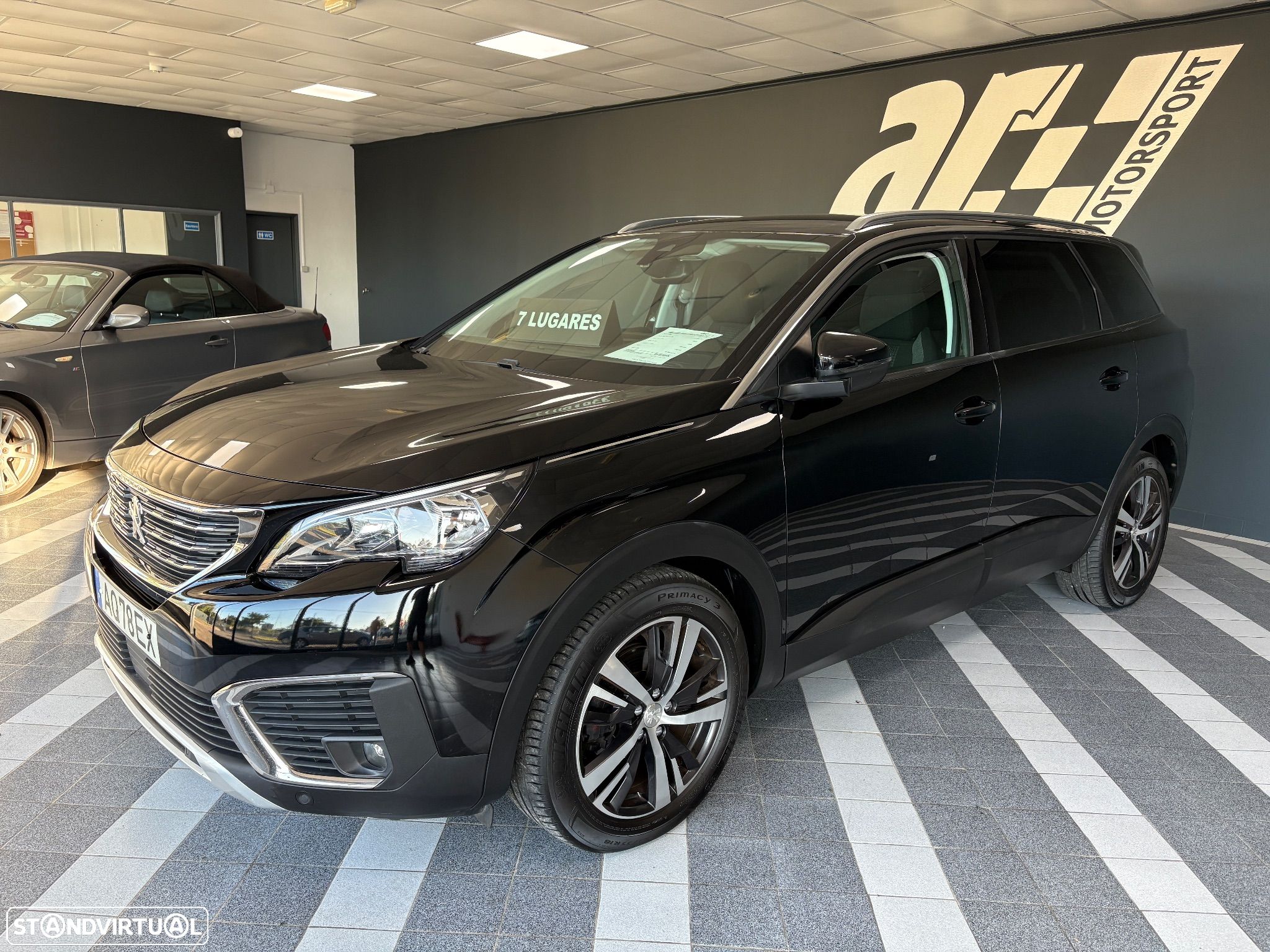 Peugeot 5008 1.6 HDi Allure J17 - 1