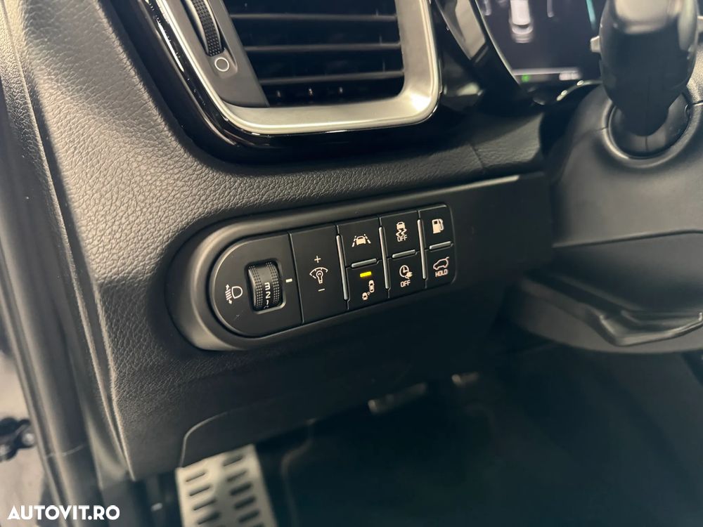 Kia XCeed 1.6 GDI DCT6 OPF Platinum Edition - 8