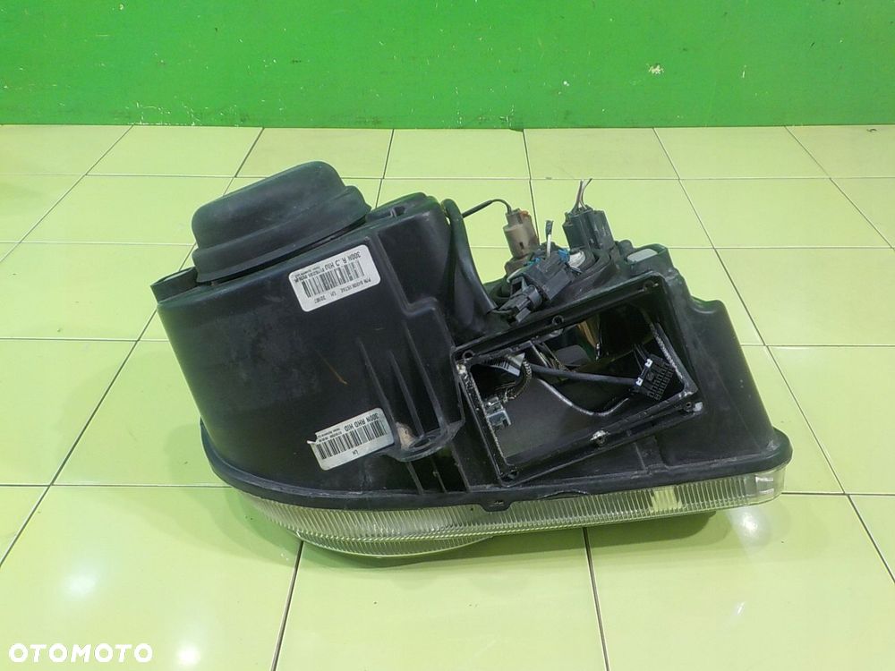 CHRYSLER 300C 3.0 CRD 06r SEDAN 4D XENON lampa lewa przod - 5