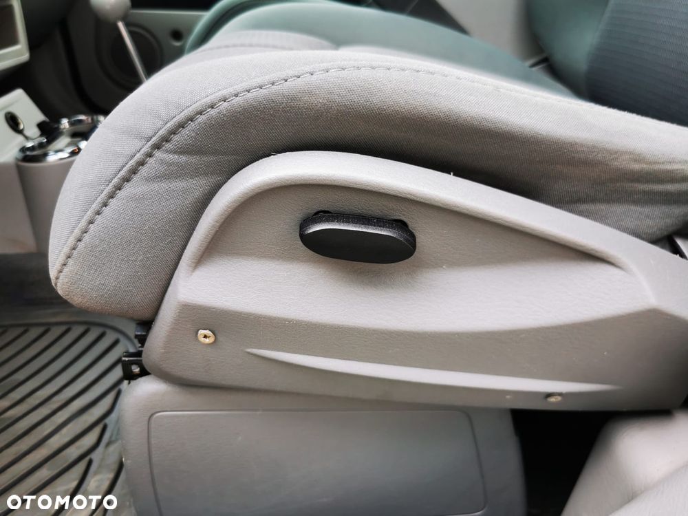 Chrysler PT Cruiser - 8
