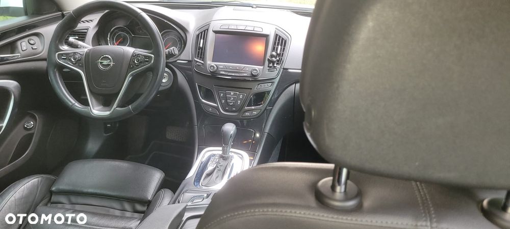 Opel Insignia - 8