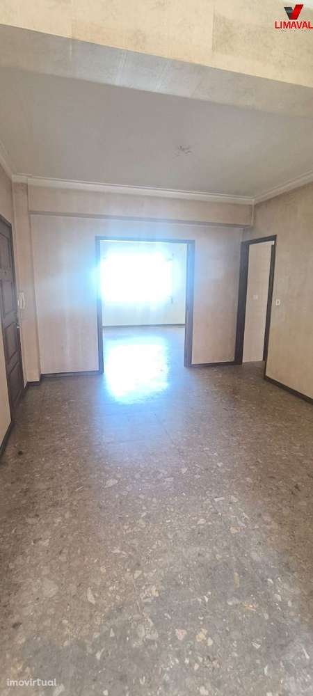 Apartamento T3 em Braga - Grande imagem: 2/23