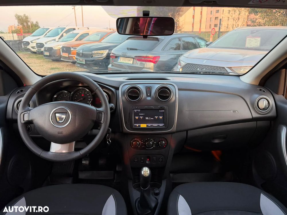 Dacia Sandero - 6