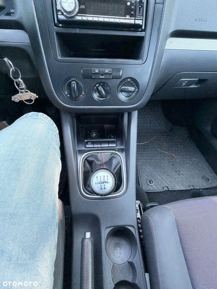 Volkswagen Golf 1.6 Goal - 13