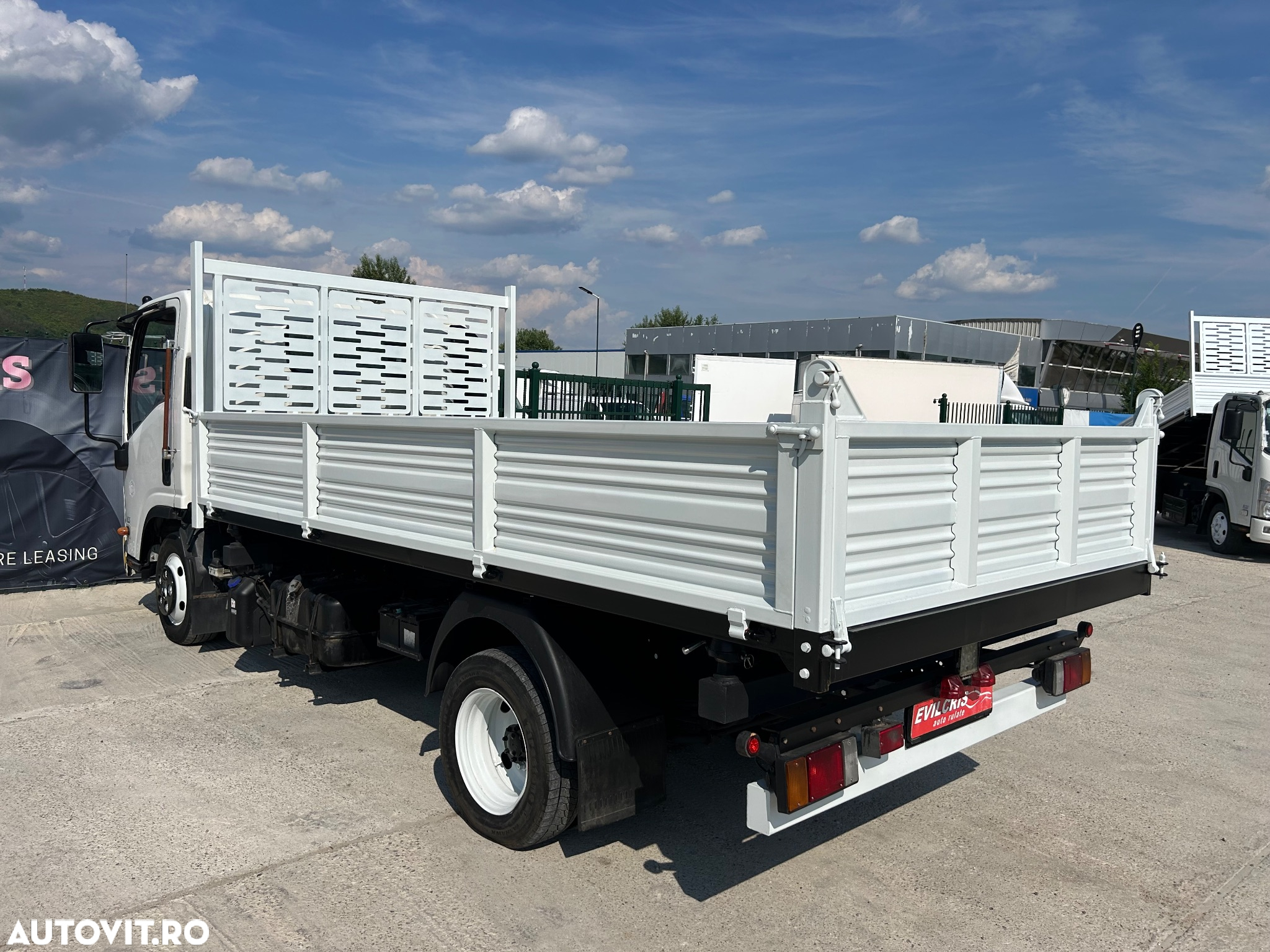 Isuzu N35 BASCULABIL 3 PARTI 4.2 m - 23
