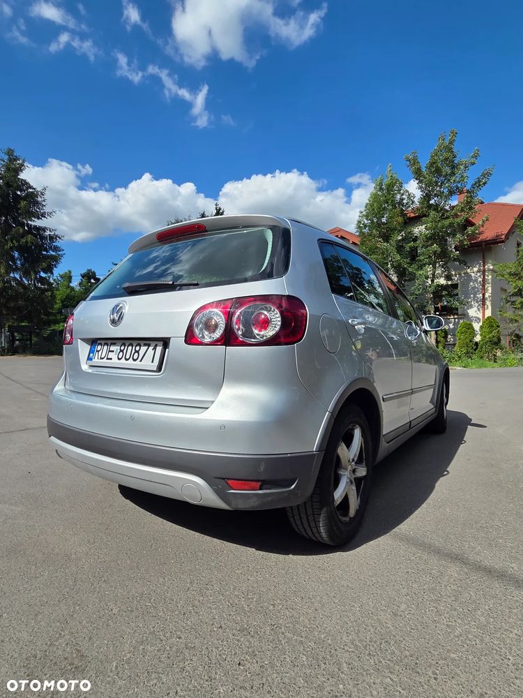 Volkswagen Golf Plus 1.6 TDI Comfortline - 3