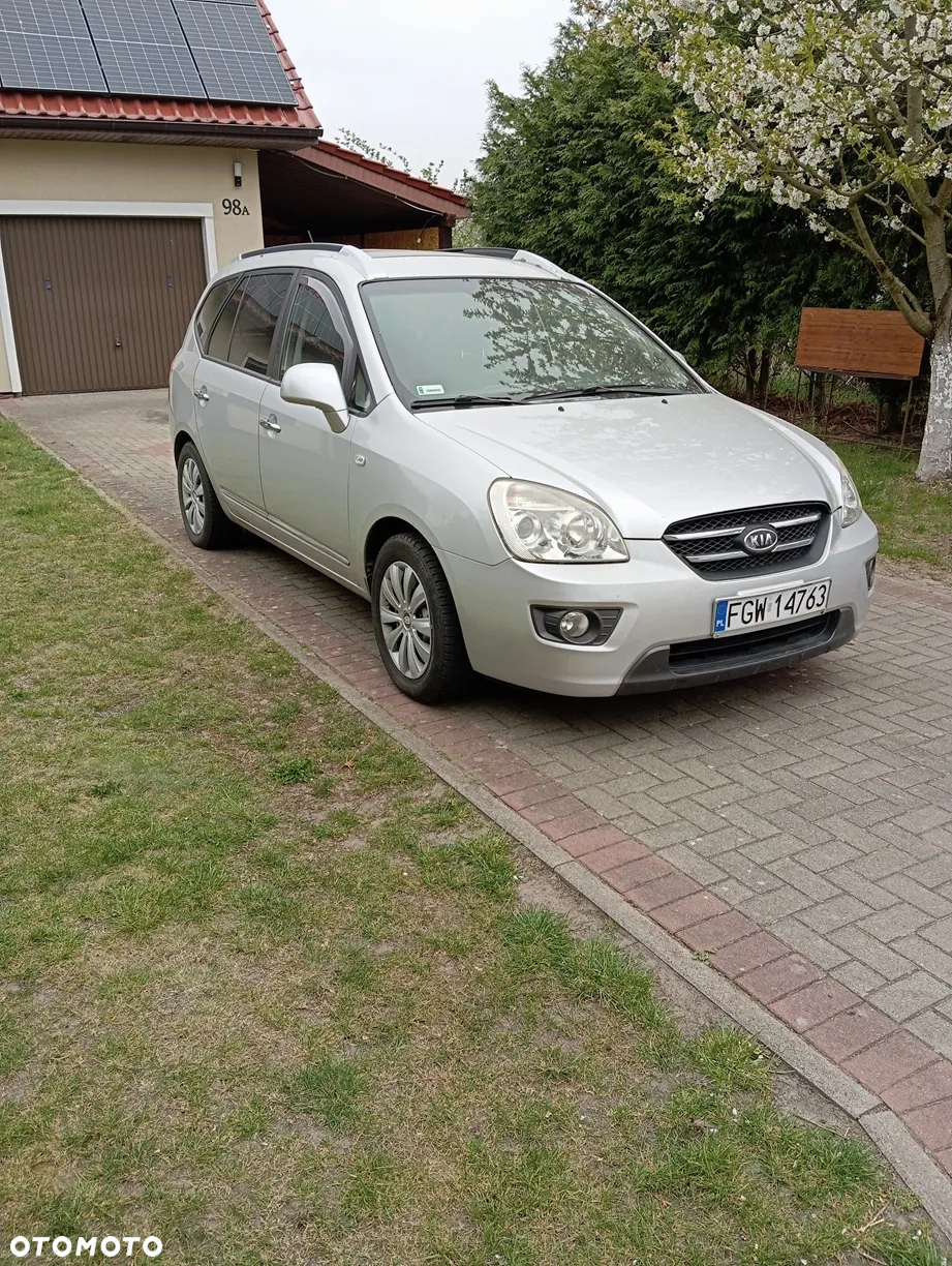 Kia Carens 2.0 EX - 2
