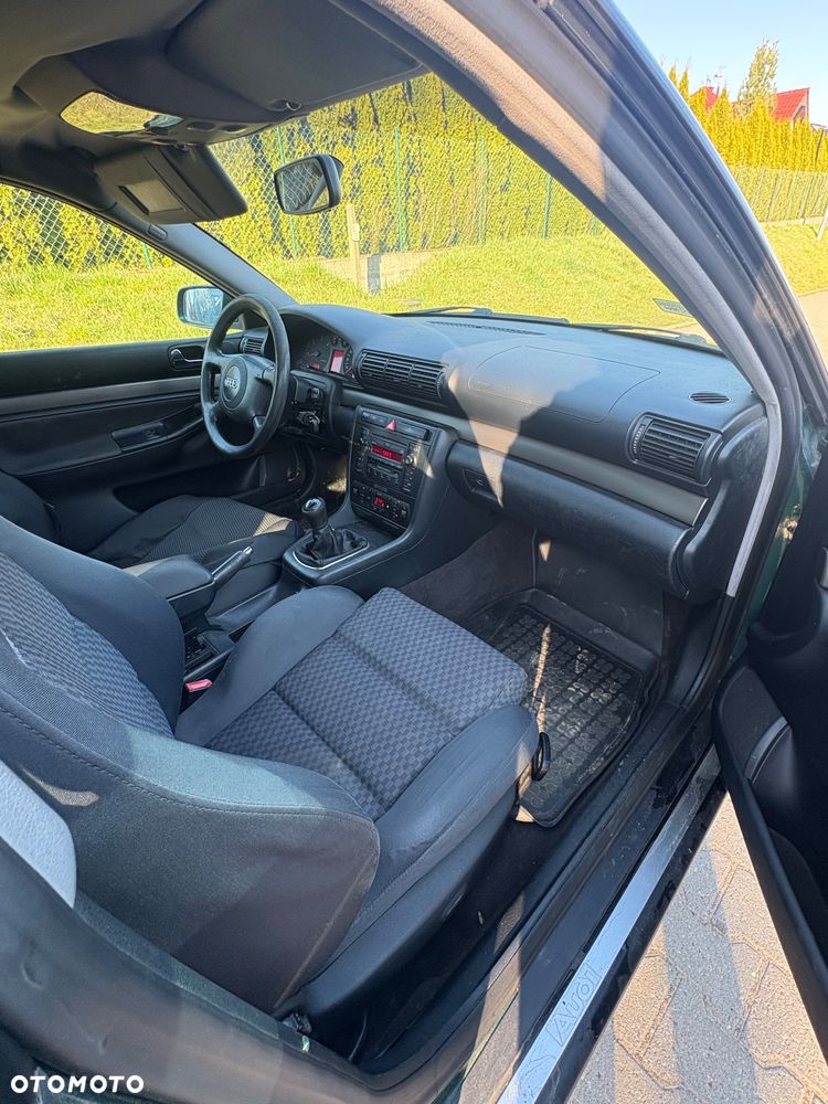 Audi A4 Avant 1.9 TDI - 12