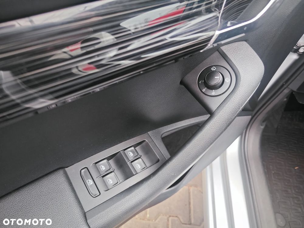 Skoda Octavia 2.0 TSI 4x4 Style DSG - 29